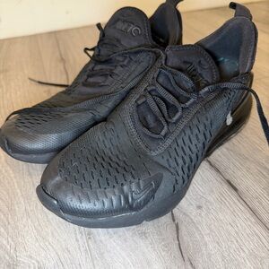 Nike Men's Black Athletic Shoes